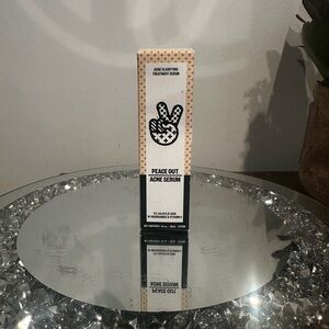 Peace Out Acne Serum